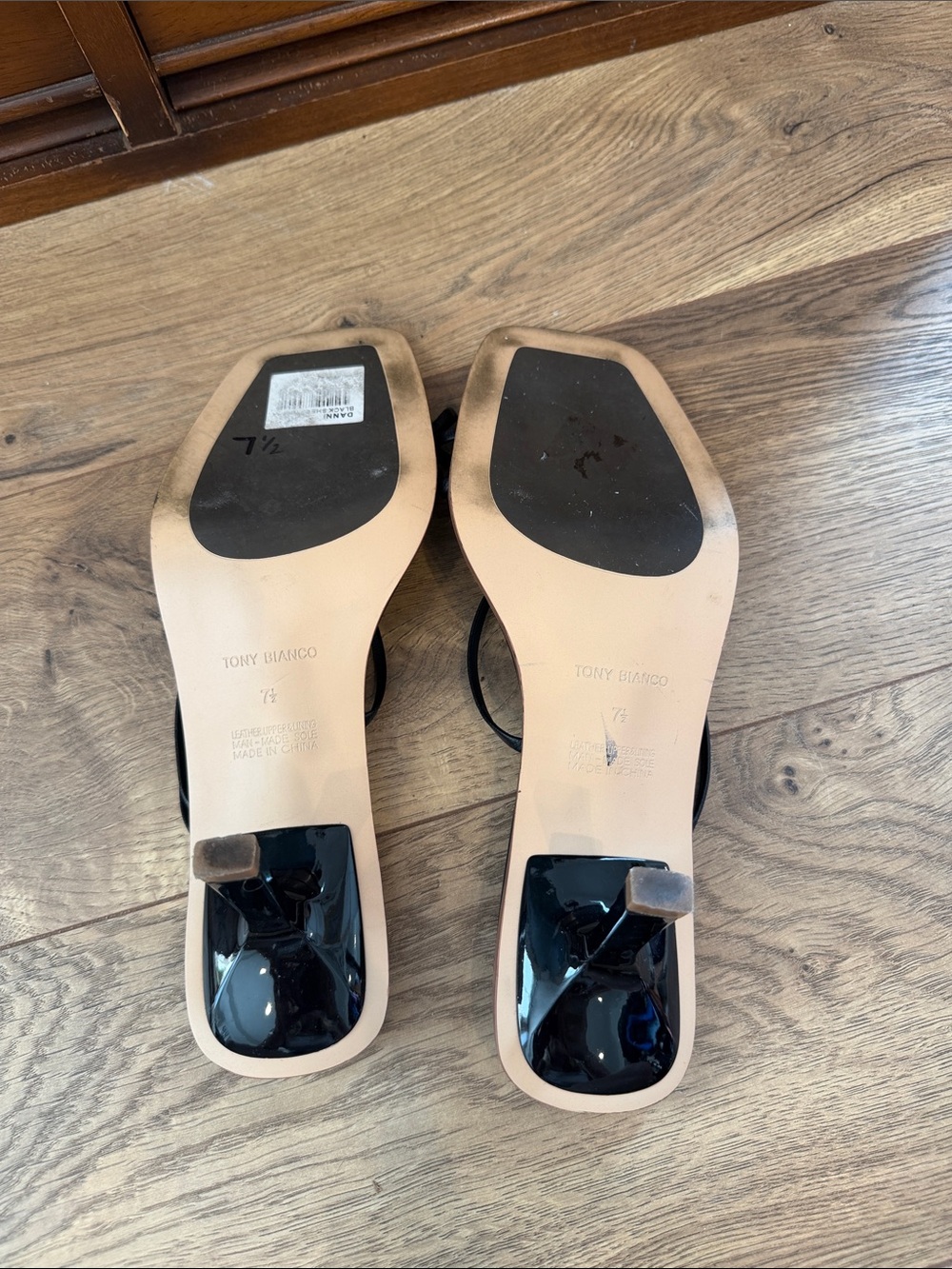 NWOT Tony Bianco Danni Black Strappy Square-Toe Women's Sandals - Picture 5 of 5